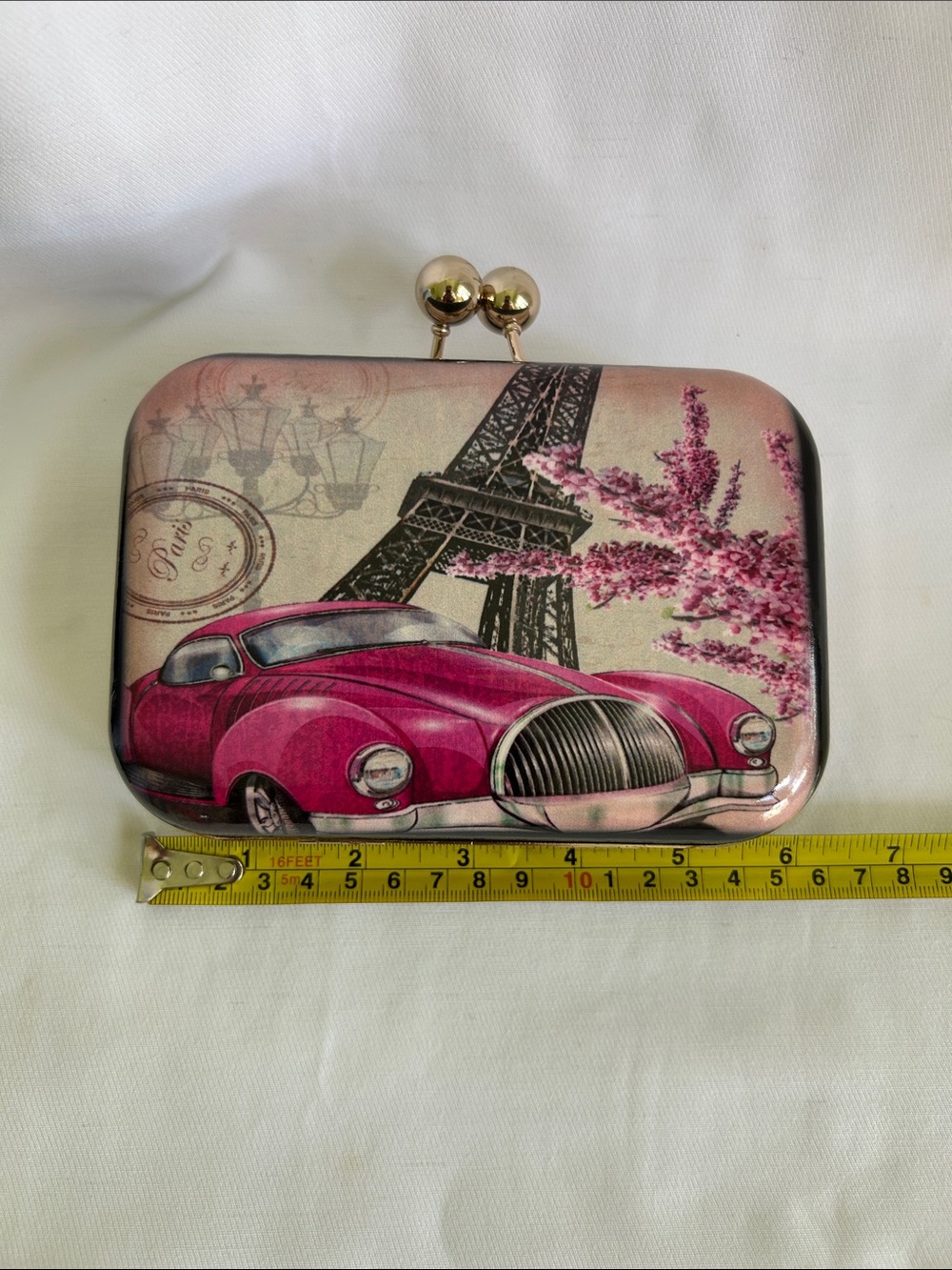 Vintage Paris France Bi-Fold Clutch
Purse with Chain Strap - Picture 10 of 12